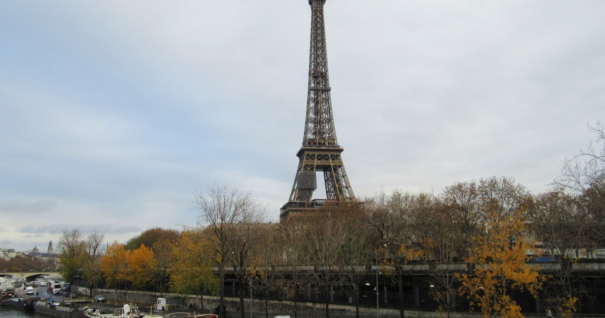Combien De Fois La Tour Eiffel A été Repeinte
